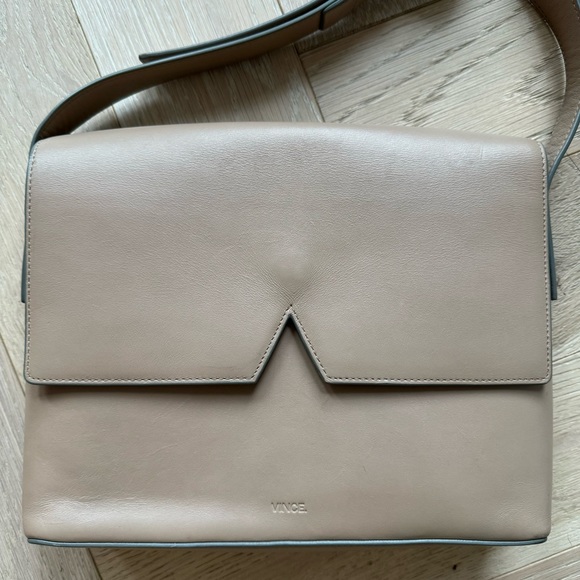 Vince Signature Collection Crossbody Bag / Purse - Picture 2 of 10